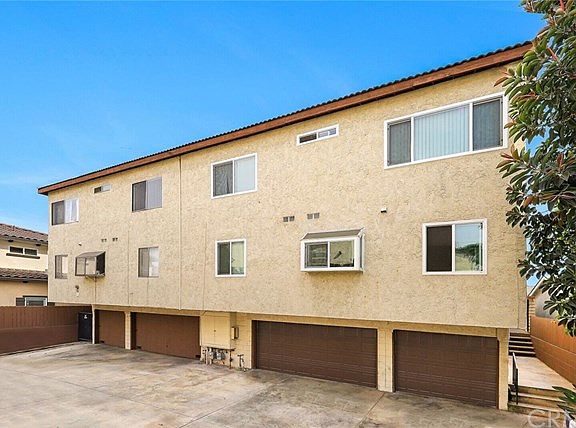 3rd image of 510 E Hellman Ave APT B