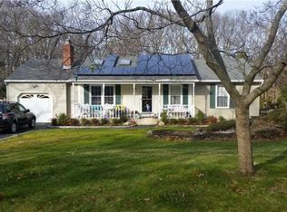 23 Dogwood Ln, Wading River, NY 11792