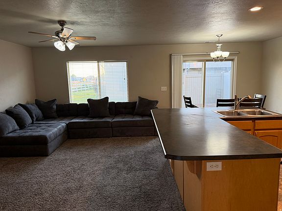 3rd image of 2387 N Wellington Ave W