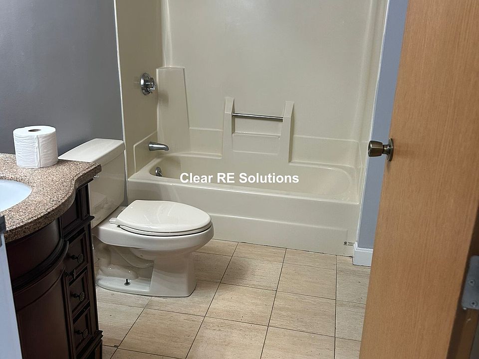 1st image of 200 Cove Way #911A