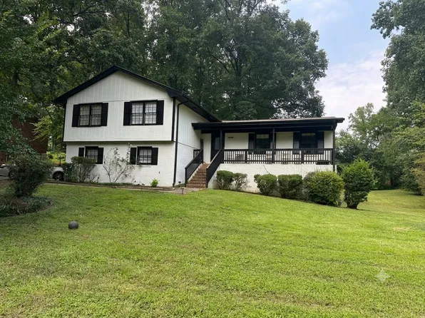 8217 Yale Dr, Jonesboro, GA 30236