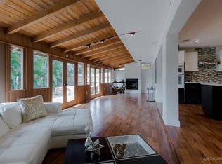 8720 SW 43rd Ter, Miami, FL 33165