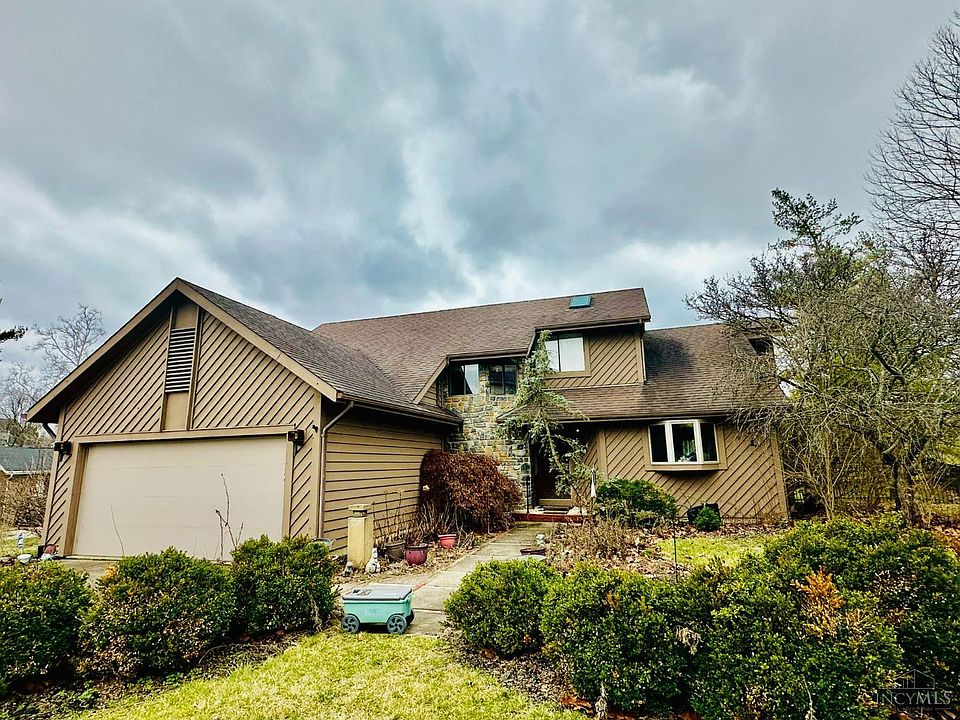 1st image of 7927 Ironwood Way