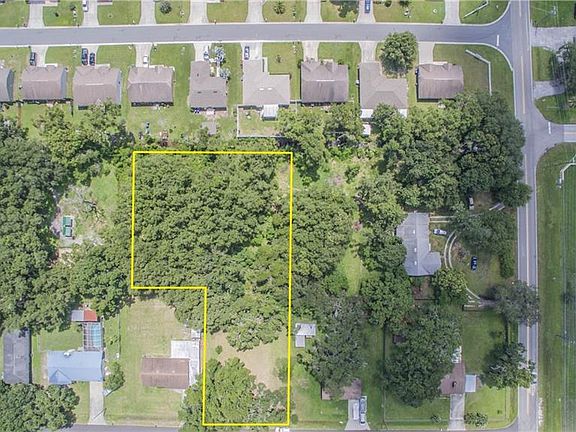 2nd image of 5511 Lorraine St