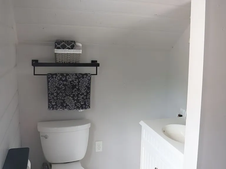 6510 Cedar Lake Rd S — Photo 15