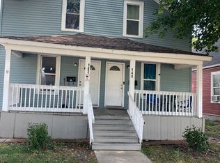 142-144 Woodlawn Ave, Aurora, IL 60506
