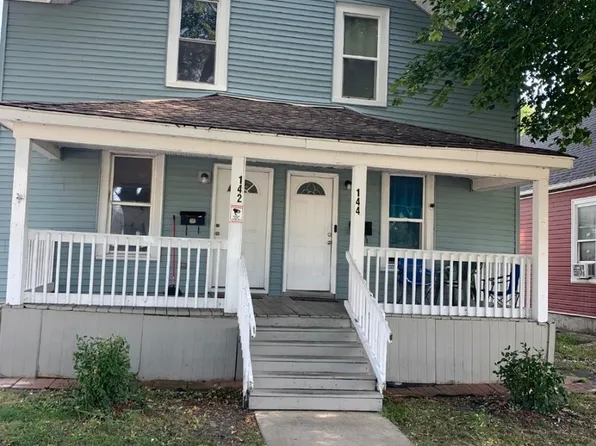 142-144 Woodlawn Ave, Aurora, IL 60506