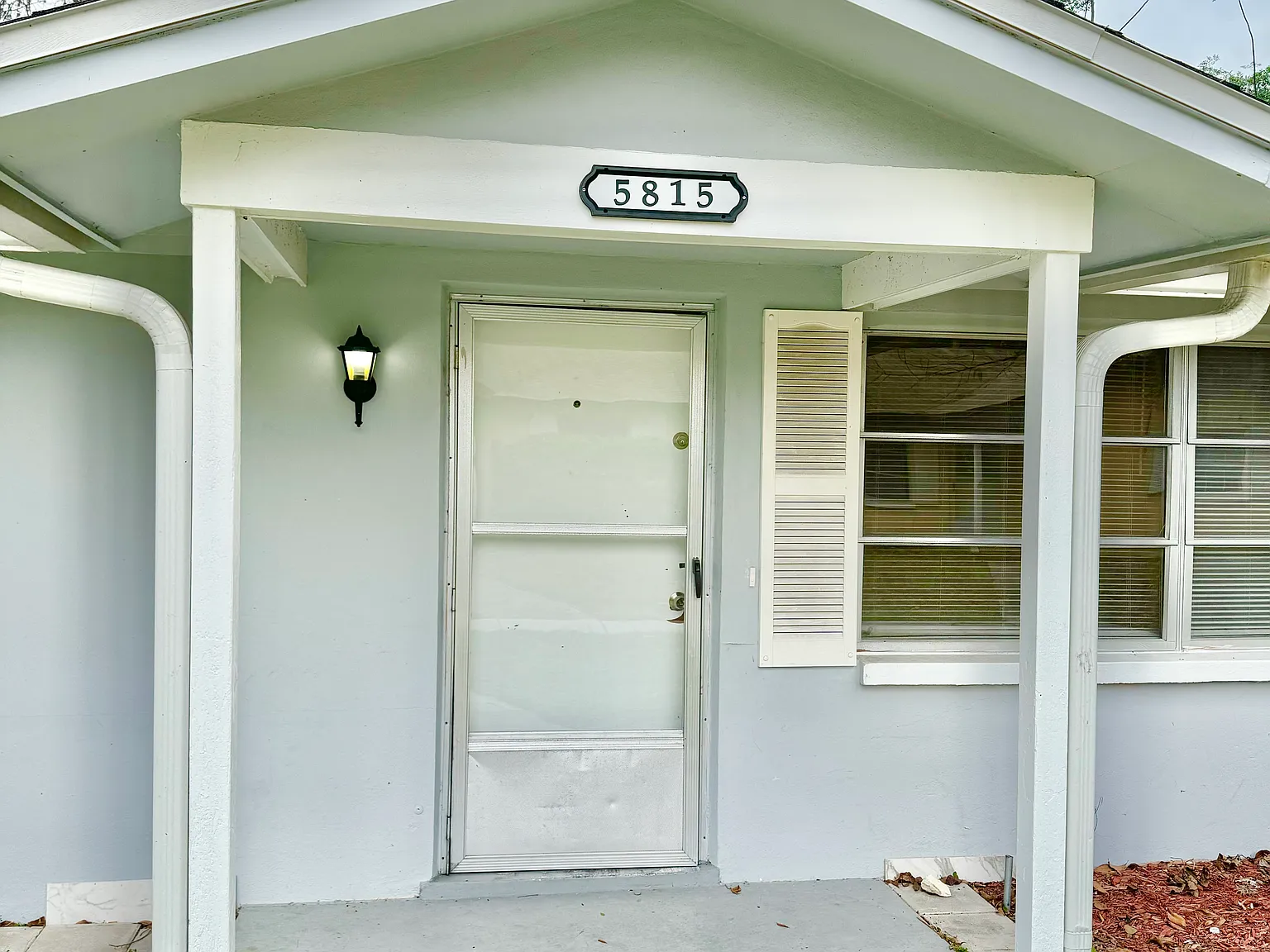 2 bed, 900 sqft, $1,500 — Photo 3
