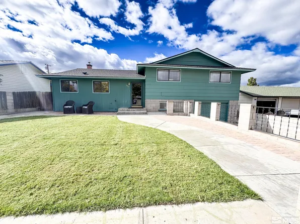 359 Connelly St, Hawthorne, NV 89415