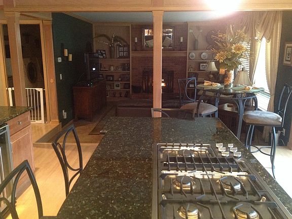 5th image of 1621 28th St SE