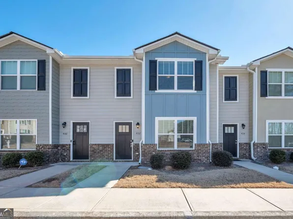 402 Whippet St, Union City, GA 30291