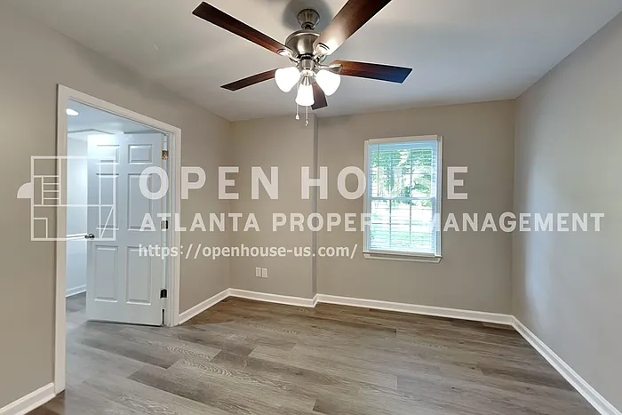 220 Poppy Tree Ln — Photo 16
