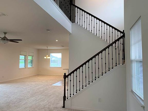 3rd image of 5406 Carrara Ct