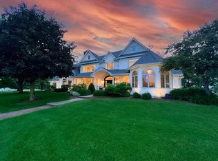 5625 Cranberry Rd, Burlington, WI 53105