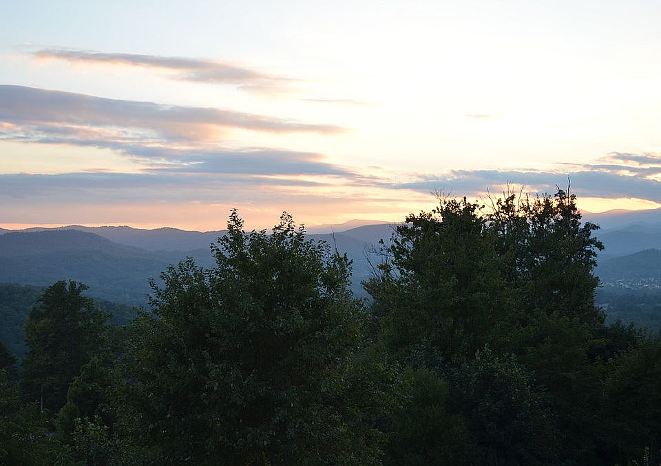SOMERSBY PARK MOUNTAINVIEW