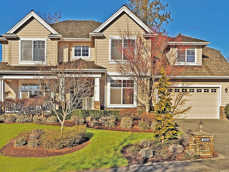 1st image of 20464 NE 31st St