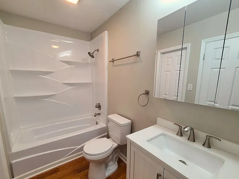1645 Brown St — Photo 11