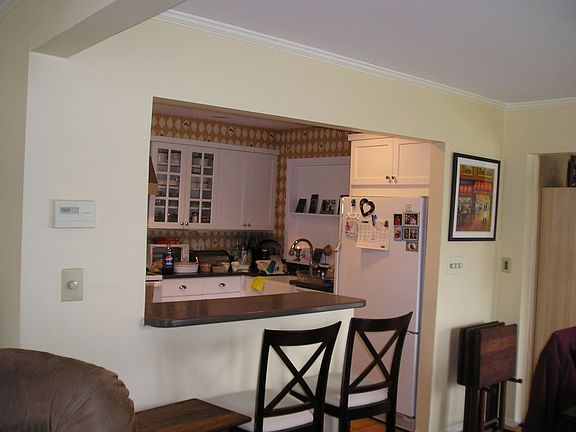 3rd image of 112 Madison Ave