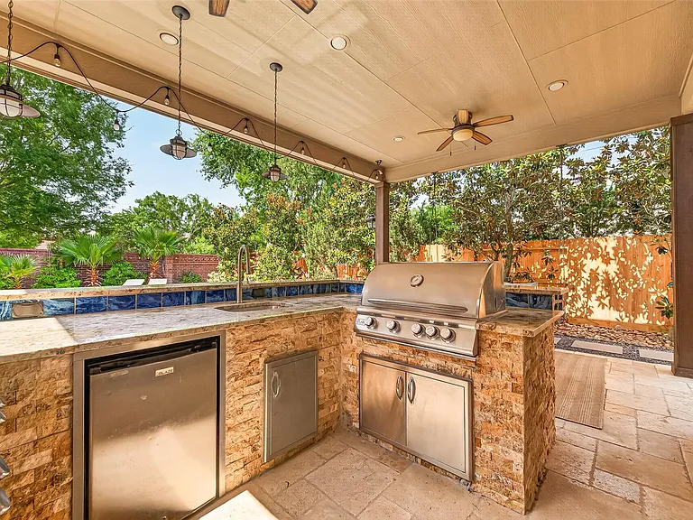 903 Annabella Pl — Photo 33