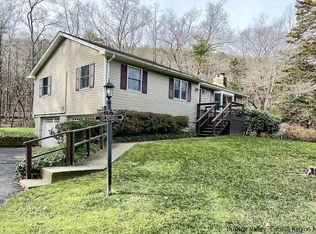 7 Park Dr, Hurley, NY 12498