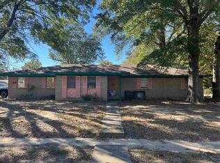 3320 S Main St, Pine Bluff, AR 71601