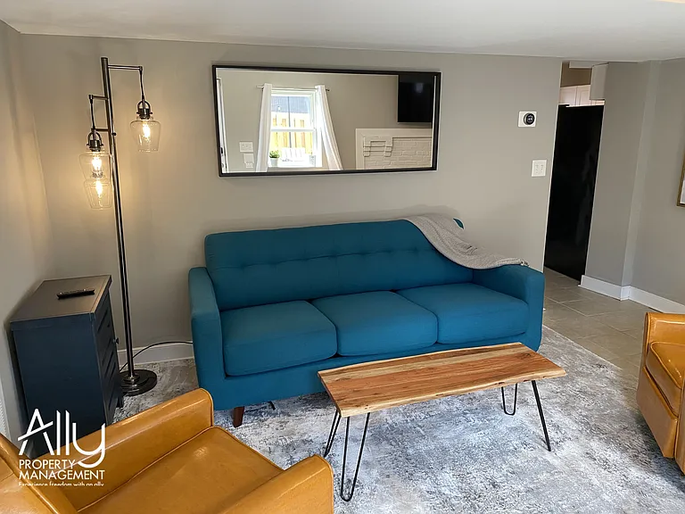 1304 Belleview Ave #1-B — Photo 17