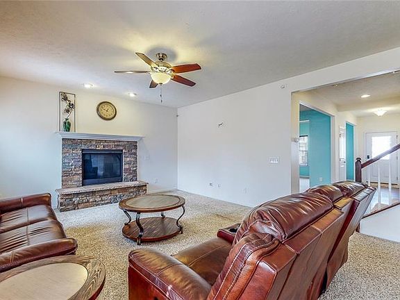 4th image of 3164 Blackburn Ln