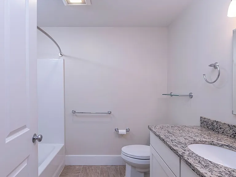 132 Main St #311 — Photo 18