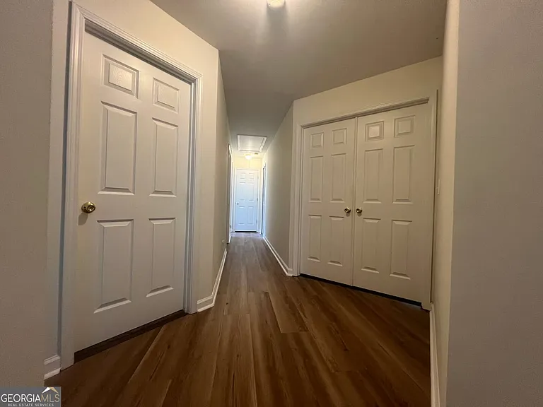 421 Holland Springs Dr — Photo 14