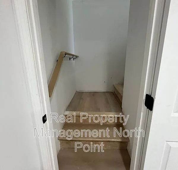 2425 Omaha Rd SW — Photo 26