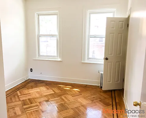 Rented by Modern Spaces | media 4