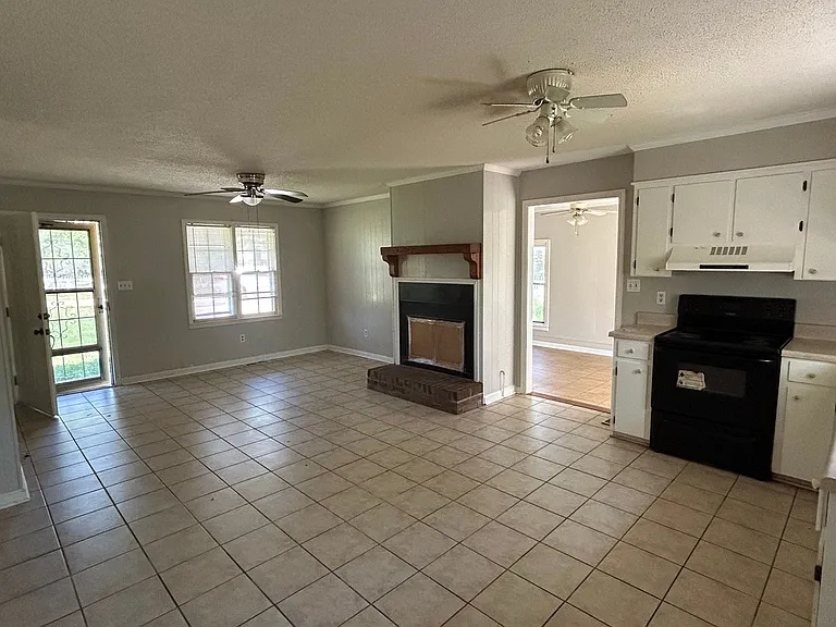 545 Asbury Rd — Photo 25