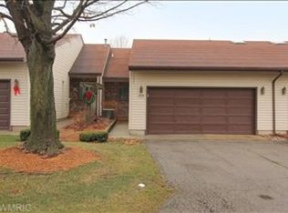 4855 Summergreen Ln, Hudsonville, MI 49426
