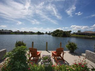 1724 NE 6th St, Cape Coral, FL 33909