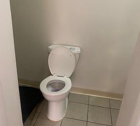 downstairs bathroomm