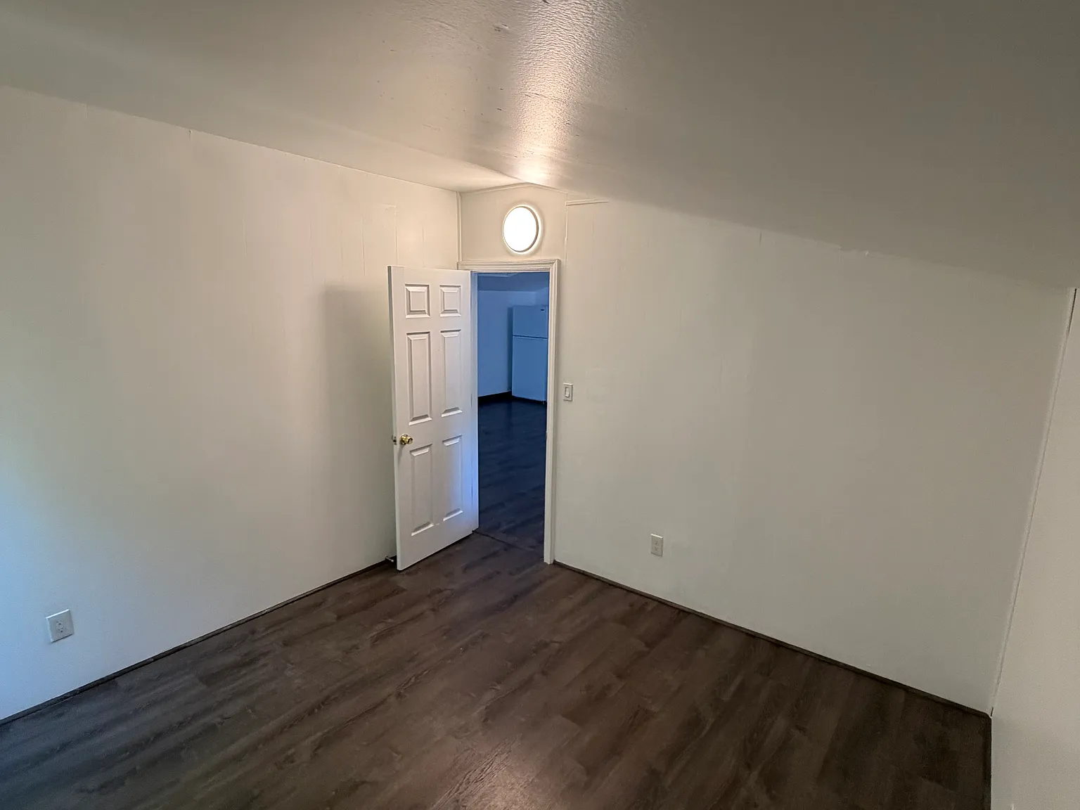 2 bed, 724 sqft, $1,750 — Photo 4