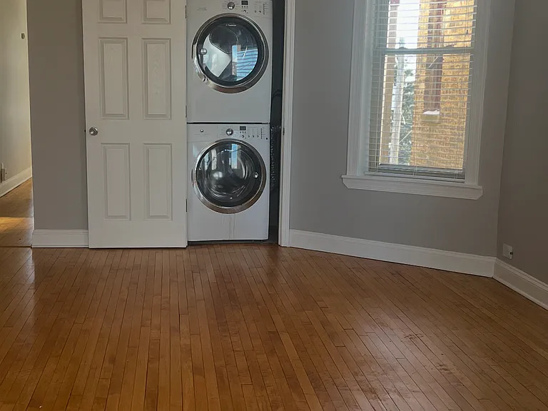 3345 N Troy St #3 — Photo 11
