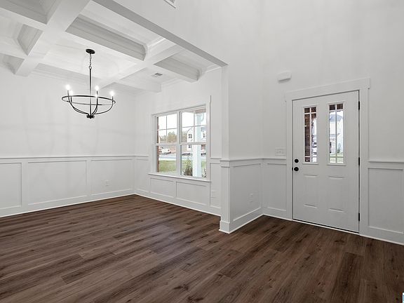 3rd image of 361 Wynlake Dr