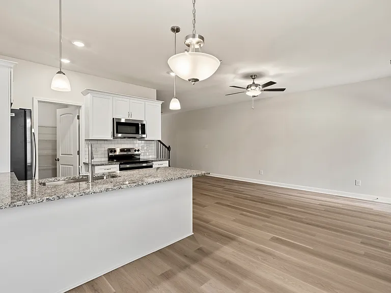 6326 Pine Ridge Point #101 — Photo 7