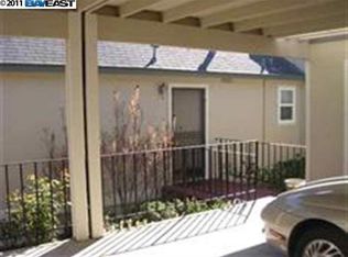 165 Holiday Hills Dr, Martinez, CA 94553