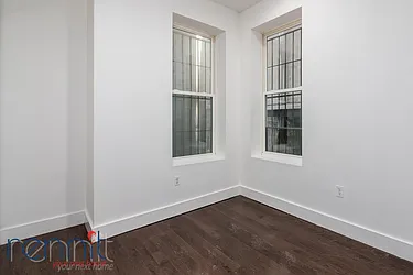 Rented by Rennit Inc.