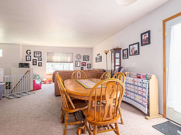 4th image of 4411 E Peak Ln