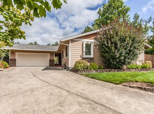 16317 Wayne Dr, Oregon City, OR 97045