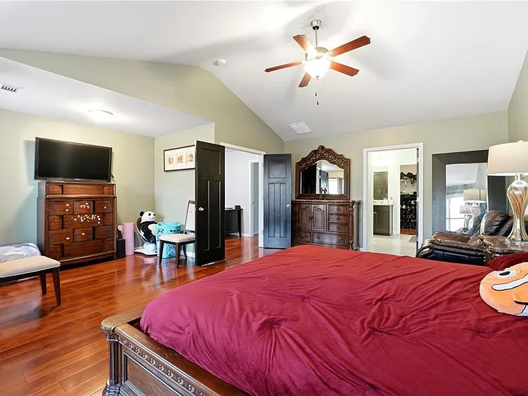 268 Oak Rd — Photo 15