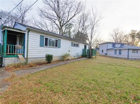 2524 Gordon Cir SE, Smyrna, GA 30080
