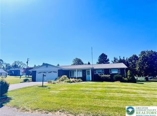 4080 Charles Rd, Emmaus, PA 18049