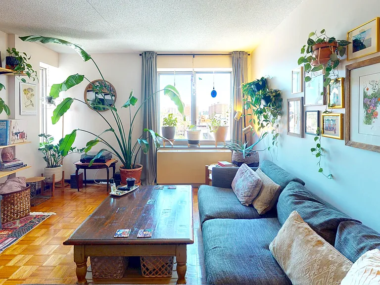 300 W 135th St #11D — Photo 3