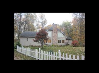 13945 Ida Center Rd, Petersburg, MI 49270