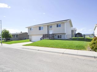 107 Sage Hen Dr, Lewistown, MT 59457