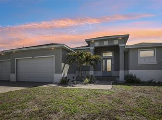 9613 Miami Cir, Port Charlotte, FL 33981